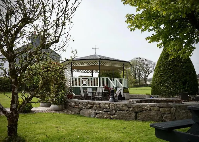 Cartron House