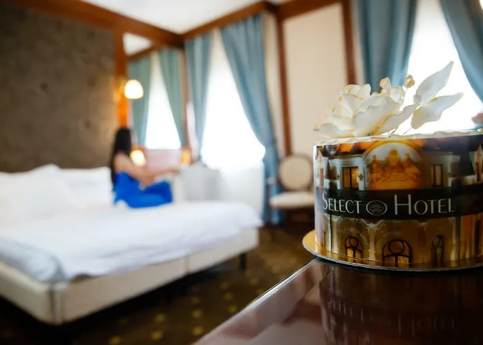 Hotel Select