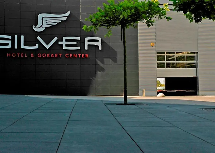 Silver Hotel & Gokart Center