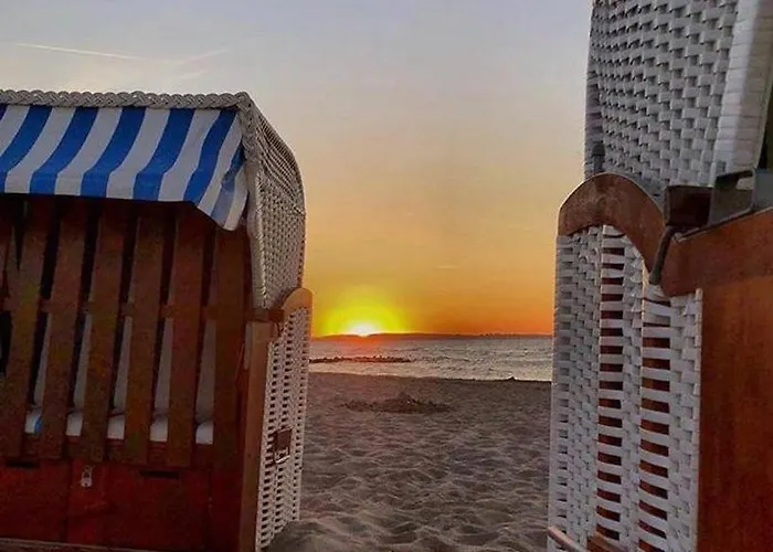 Dock 8 Strande: 50M Bis Zum Strand U. Der Promenade