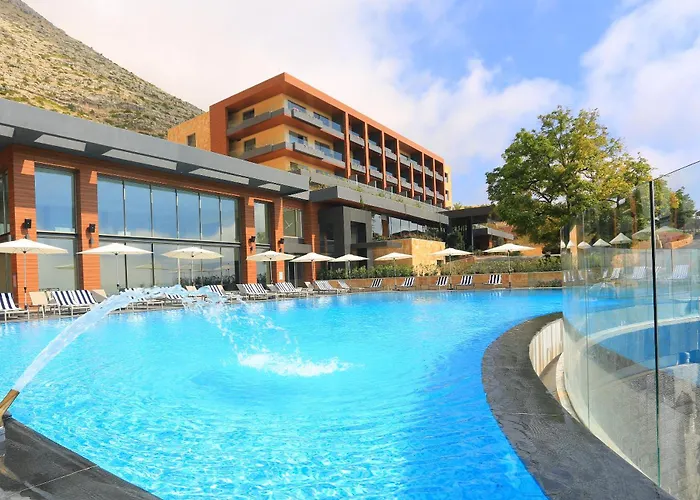 Mist Hotel & Spa