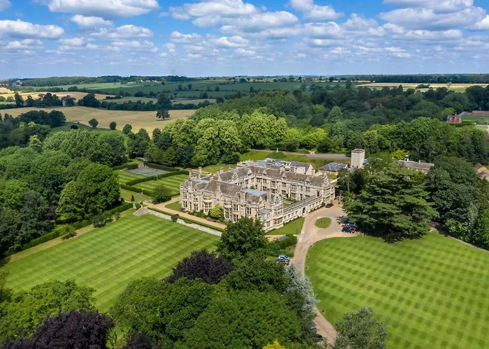Rushton Hall Hotel And Spa