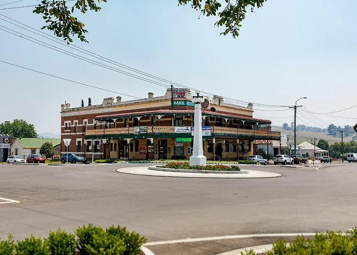 Bank Hotel Dungog