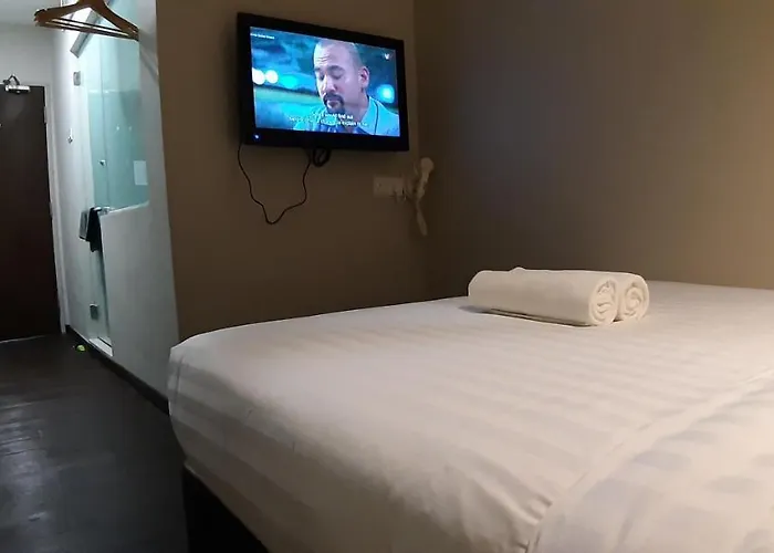 Miico Hotel @ Mount Austin