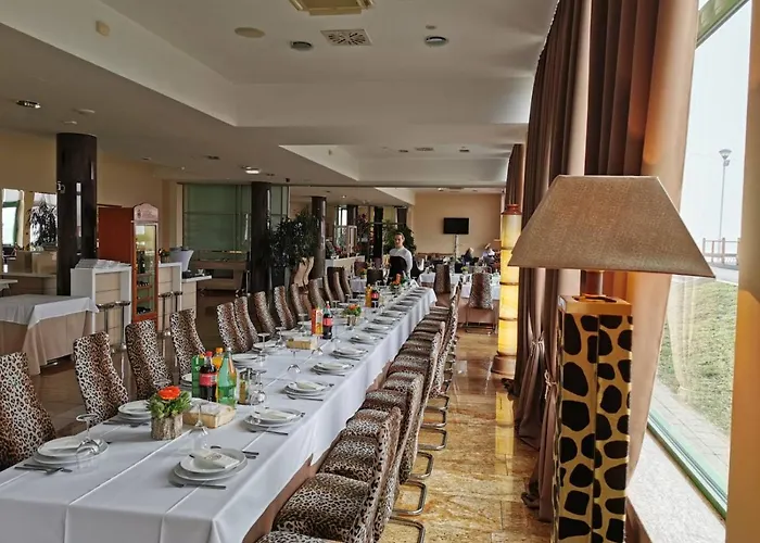 Zoo Hotel