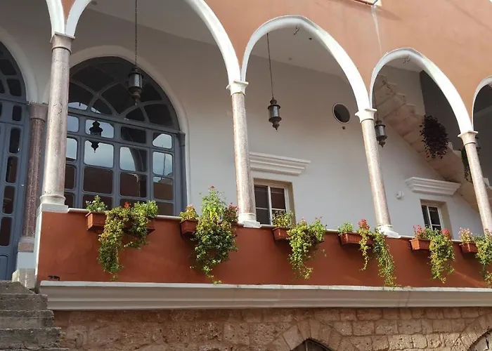 Azur Suites Hotel