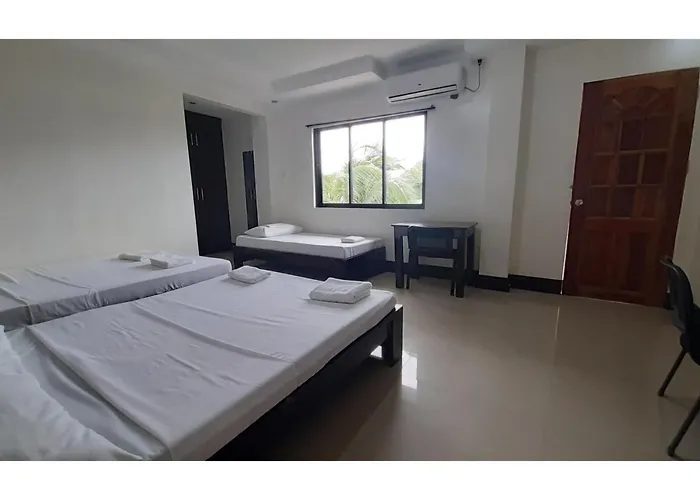 Adelaida Pensionne Hotel