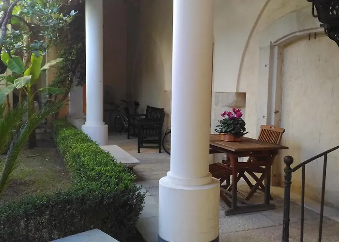 Palazzo Rossi suite