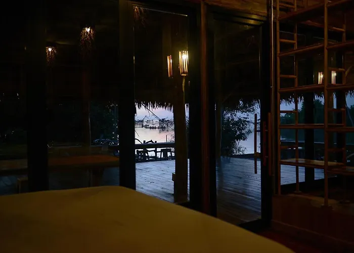 Baan​ Tonlamphu​ Pakpra