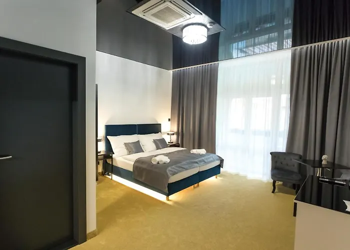 Apart Hotel Golden Apartments