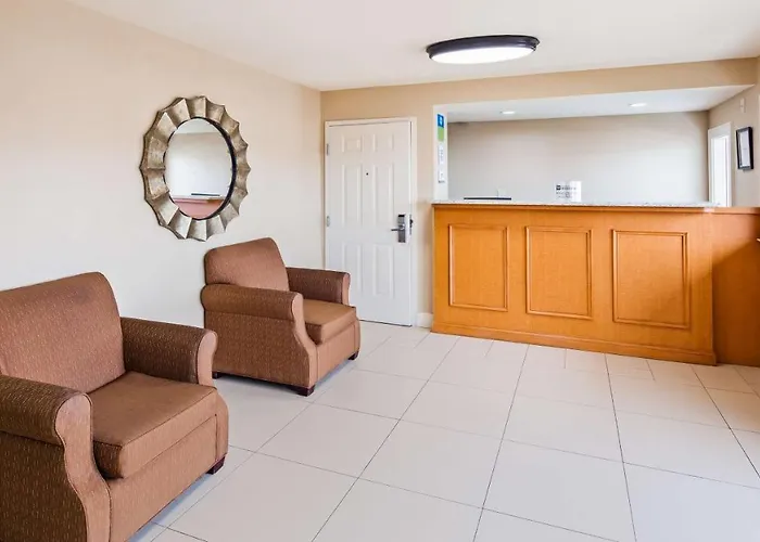 Surestay Hotel By Best Western Tupelo North
