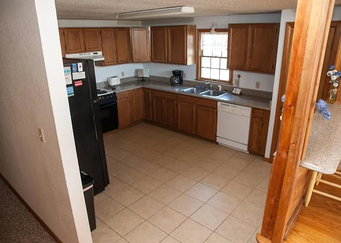 40399 Beachcomber Rd Home