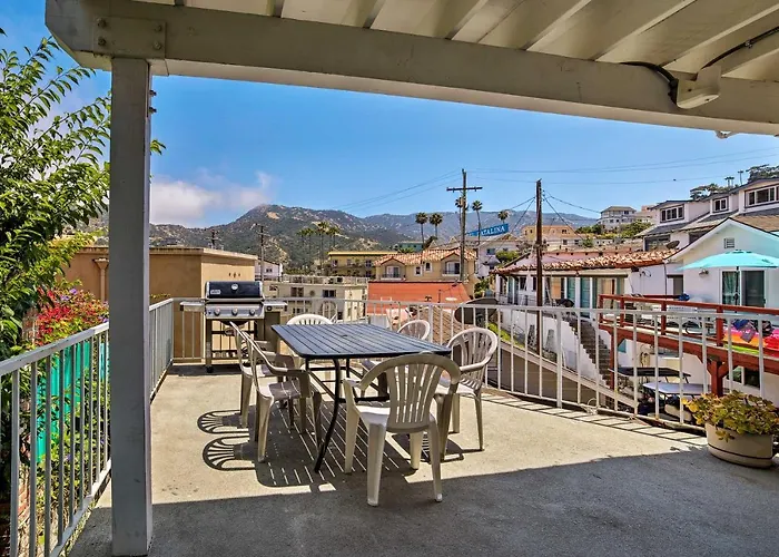 Walk To Beach: Condo W/ Patio On Catalina Island