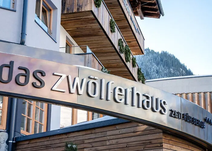 Hotel Das Zwoelferhaus
