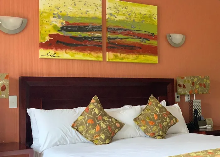 Royal Hotel