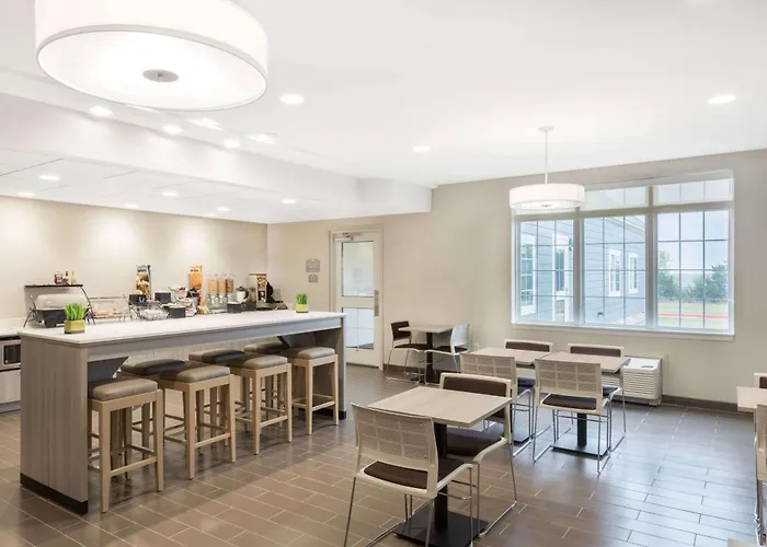Microtel Inn & Suites By Wyndham Perry