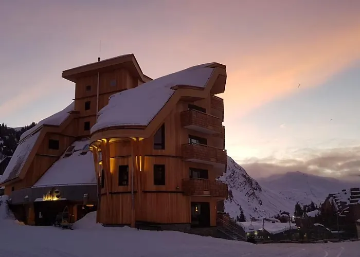 Hotel Mil8
