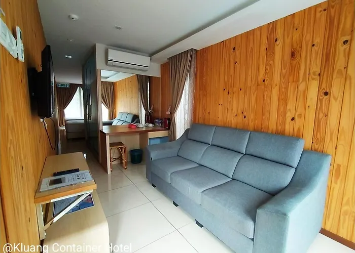 Kluang Container Swimming Pool Hotel