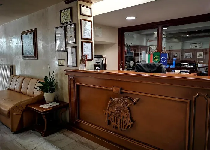 Tangra Hotel
