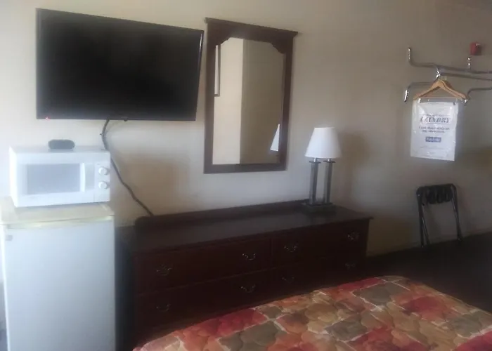 El Rancho Motel