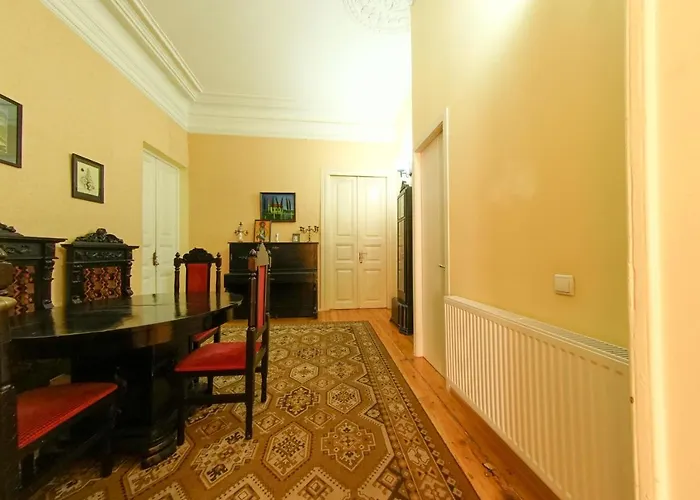 House 1899