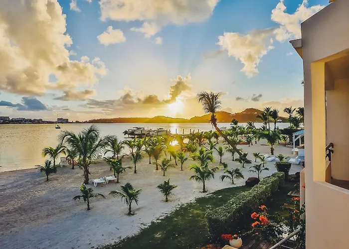 Hommage Hotel & Residences