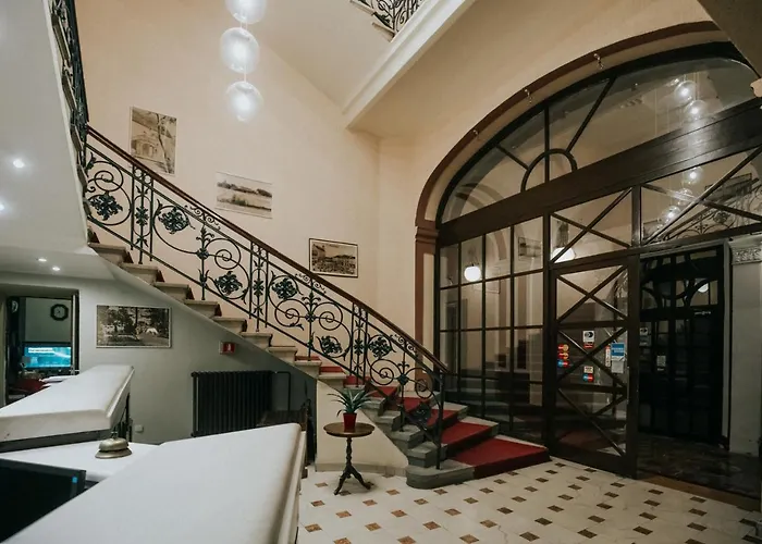 Hotel Central