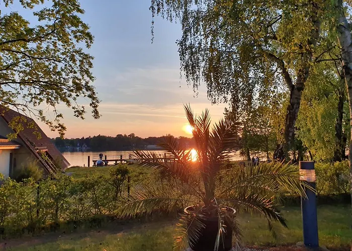 Waldhotel Am See Berlin-Schmoeckwitz
