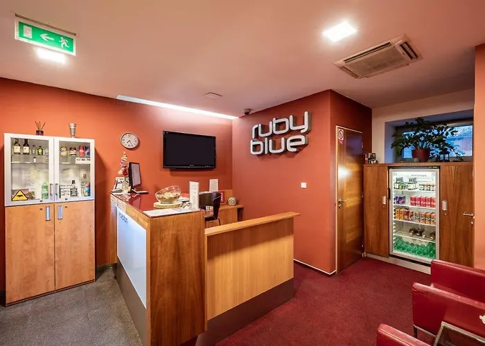 Hotel Ruby Blue